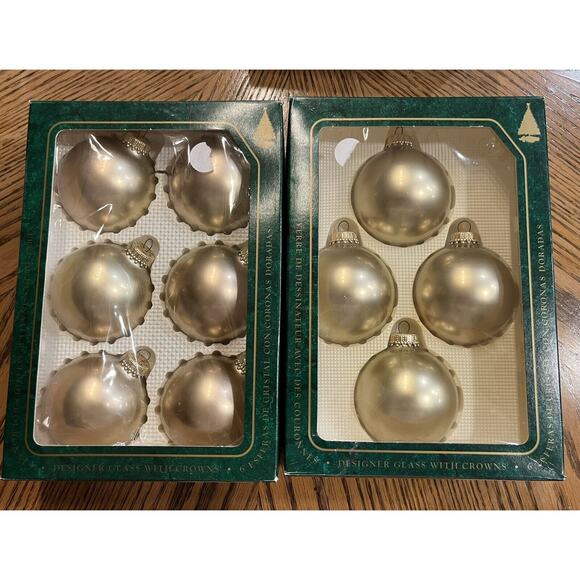 10 Vintage Christmas by Krebs Gold Round Satin Glass Ornaments with Crowns - Picture 1 of 5